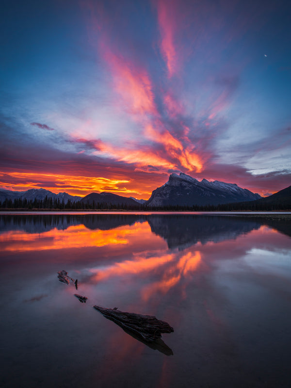 Wallpaper - Explosive Morning